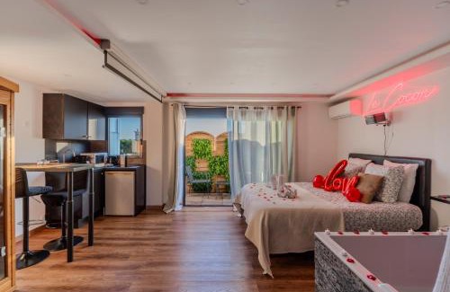 Le Cannet Apartamento | LE COCON- Jacuzzi & Sauna privés By SweetDreams