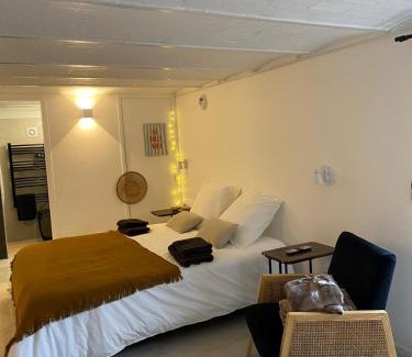 Bois-le-Roi Apartamento | Le Cocon - proche gare avec jardinet - 2 adultes et 1 bébé