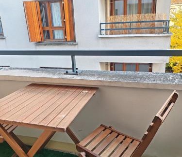 Saint-Denis Apartamento | Le Cocon Stade de France - Aux Portes de Paris - Parking Inclus