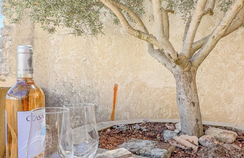 Puimoisson Casa | Le Cocon. Village house in Provence