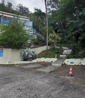 Bouillante Casa | Le Colibri, belle vue mer, accés direct à la plage, SPA privatif