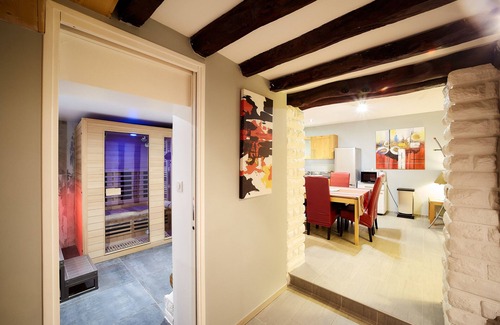 Le Hanouard Casa | LE COLVERT 4-star furnished holiday home with PRIVATE JACUZZI and PRIVATE SAUNA