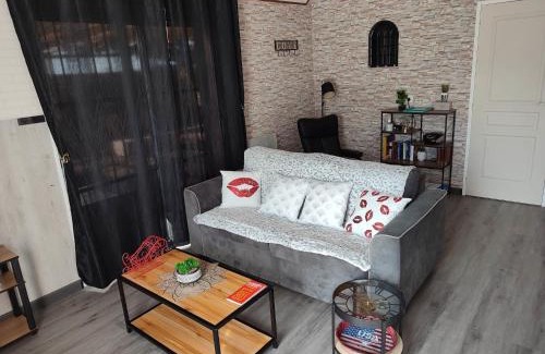 Carcassonne Casa | Le Cosy Occitan villa chaleureuse indépendante baignoire terrasse jardin