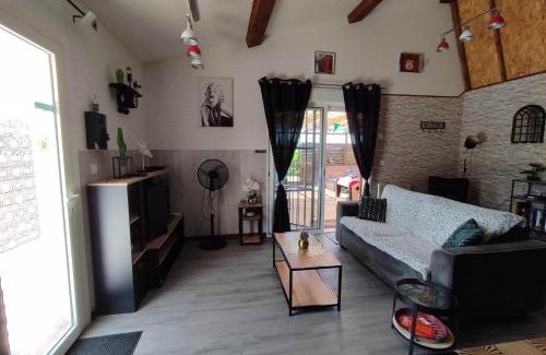 Carcassonne Casa | Le Cosy Occitan villa chaleureuse indépendante baignoire terrasse jardin