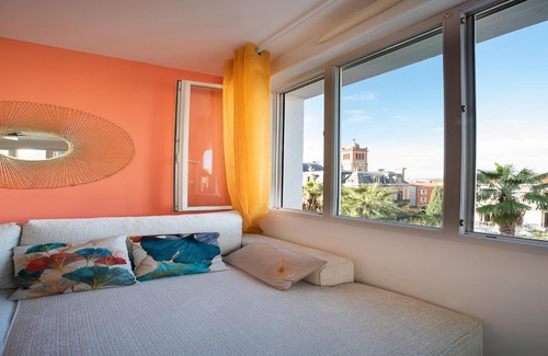 La Gare Apartamento | Le Cosy Perpignan Centre, 2 rooms, 2 bathrooms, free WIFI, free parking, lift, central, renovated, spacious