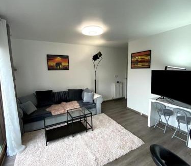 Saint-Denis Apartamento | Le Cosy Urbain-Proche Paris et Stade de France