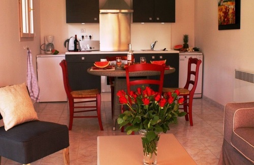 Sarlat-la-Caneda Apartamento | Le Couchant-2p-terrasse-parking