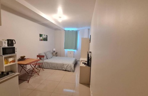 Montfermeil Apartamento | le Coucher De Lune Studio pour 2 a 3 personnes a Montfermeil