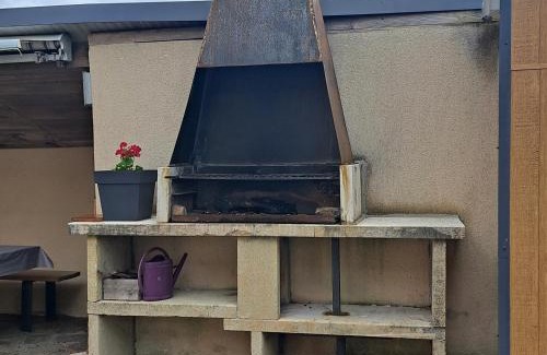 Recoules-Previnquieres Casa | Le Crochet de Pervenche
