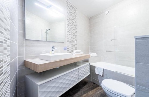Dinard Hotel | Le Crystal Dinard, Sure Hotel Collection by Best Western