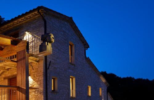 Arcevia Apartamento | Le Cune, Apt Olivaia - AC, Pool & Jacuzzi