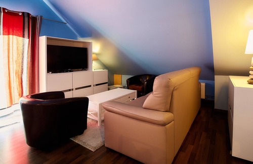 Le Hanouard Casa | LE CYGNE - 4* tourist accommodation WITH PRIVATE JACUZZI ON COVERED TERRACE-