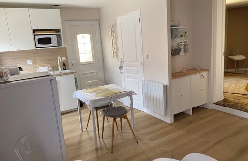 Eu Casa | Le D'Eu On the road between Glass and Sea, at the gateway to the Baie de Somme