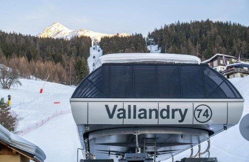 Vallandry Chalet De Esquí | Le Dahu - 8-kamer chalet + sauna & bar 14 personen