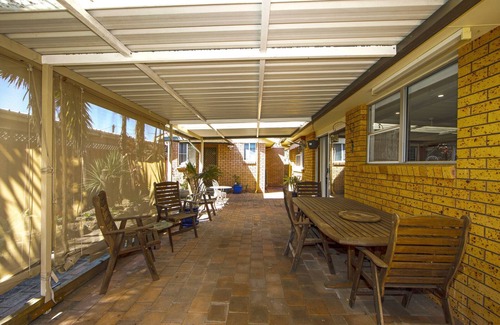Woy Woy Casa | 'Le Dauphin' 2Km from beach