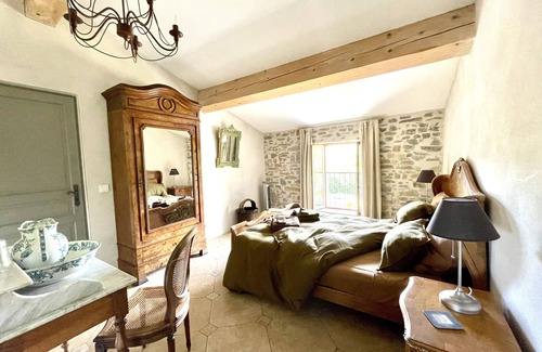 Servies-en-Val Casa | Le Domaine de La Tuilerie - Gîte de Charme en Bord de Rivière Avec Piscine