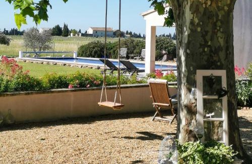Violes Cama Y Desayuno | Le Domaine de Tini