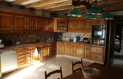 Allassac Casa | Le Domaine des Vignes Blanches