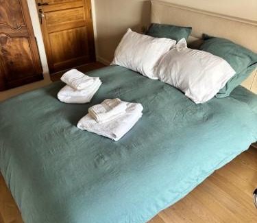 Romans Cama Y Desayuno | Le Domaine du Pin