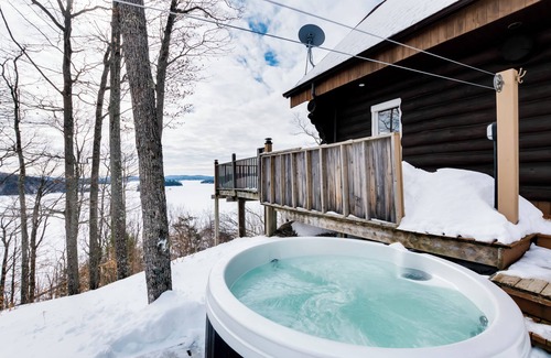 Lac-Simon Chalet De Esquí | Le Domaine forêt d'eau II