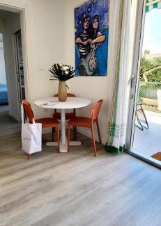 Le Grau-Du-Roi Apartamento | Le Driant 50m de la Plage 150m du centre Ville