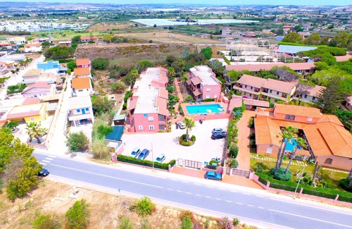 Santa Maria del Focallo Casa | Apartamento Le Dune Residence a 10 metros de la playa con bandera azul