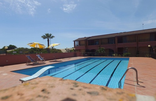 Santa Maria del Focallo Casa | Apartamento Le Dune Residence a 10 metros de la playa con bandera azul