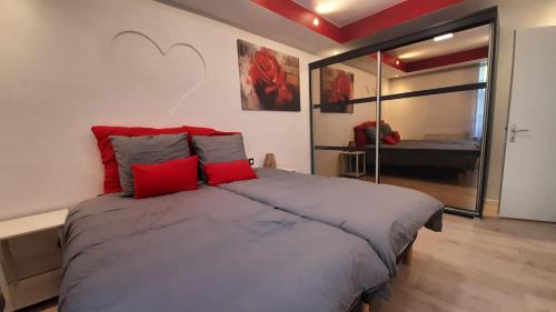 Virton Apartamento | Le duo virtonnais - appartement 4 personnes au coeur de la gaume