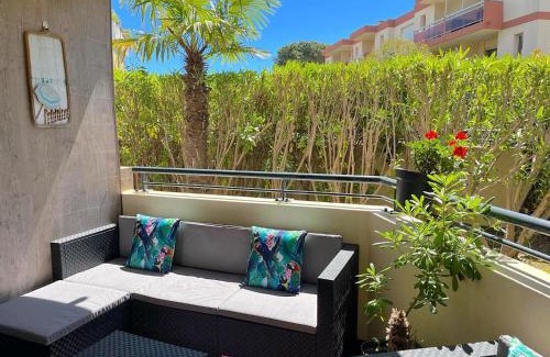 Villeneuve Loubet Beach Apartamento | Le Familial, Piscine Plage et Garage