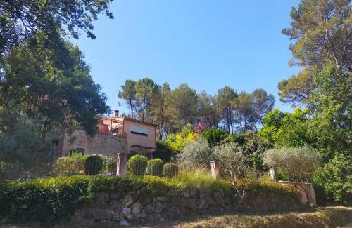 Carces Apartamento | Le Figuier appart 2-3 pers en plein vignoble avec piscine privée à 30mn des gorgesdu Verdon et des plages