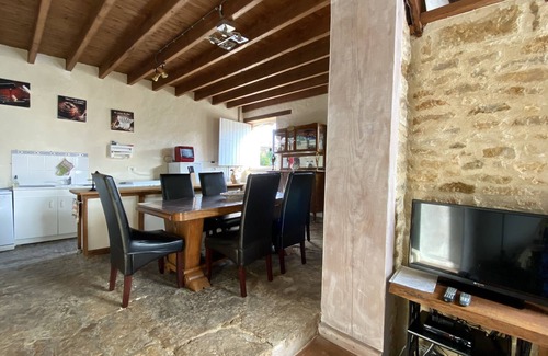 Bazoges-en-Pareds Casa | Le Figuier - Gîte for 4 people