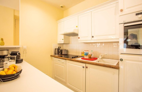 Lepante Quarter Apartamento | LE FOCH AP4244 By Riviera Holiday Homes