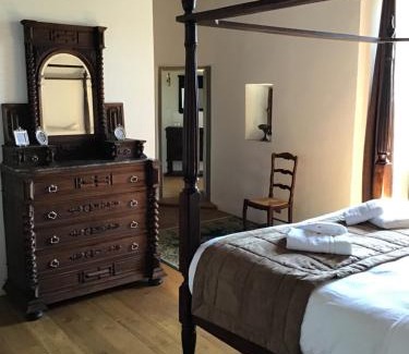 Saint-Etienne-Vallee-Francaise Cama Y Desayuno | Le Château de Cambiaire