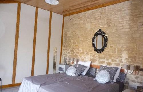 Saint-Georges-les-Baillargeaux Cama Y Desayuno | Le Haut Fontaine : minis maisons de charme
