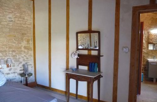 Saint-Georges-les-Baillargeaux Cama Y Desayuno | Le Haut Fontaine : minis maisons de charme