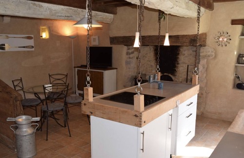 Doville Cabaña | Beautiful countryside private location 15 minutes from beaches