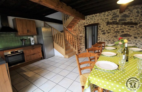 Lyon Casa | Le Dolmen - Vaugneray - St-laurent-de-vaux