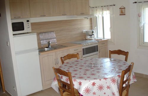 Saint-Pierre-dels-Forcats Casa | Le Génépi