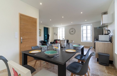Veigne Casa | Le Gîte de Fontiville, 3 Belles Chambres. Proche des Châteaux de la Loire