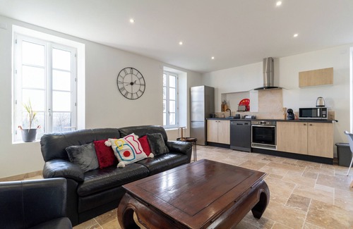 Veigne Casa | Le Gîte de Fontiville, 3 Belles Chambres. Proche des Châteaux de la Loire