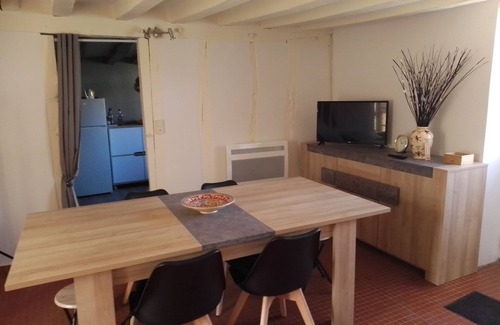 Le Noyer Casa | Le gîte des Ânes. Sleeps 5