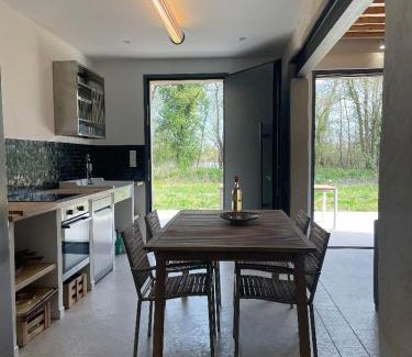 Arveyres Casa | Le Gîte du Château BOZELLE