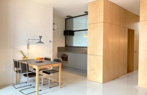 Zuidwal Apartamento | LE GARAGE Downtown serviced apartment