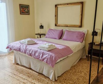 Centro Storico Apartamento | Le Giramondo Appartamento Le Cavallerizze