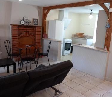 Roz-sur-Couesnon Casa | le gite du baron
