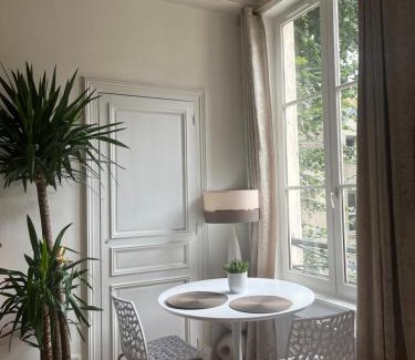 Old Town Apartamento | Le Golden - Charme et confort en plein cœur de Troyes - Parking privé