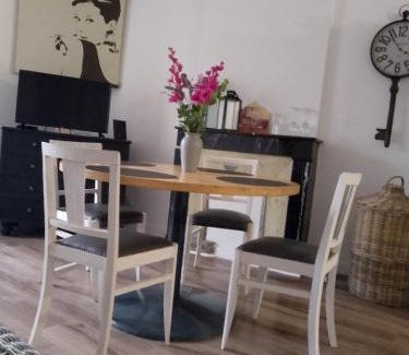 Montbrison Apartamento | Le grand plein centre