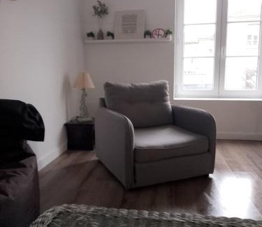 Montbrison Apartamento | Le grand plein centre