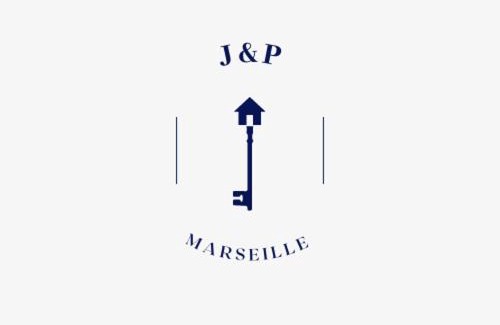 Opera Apartamento | Le Grand Studio Bleu 29M2, 120m Vieux-Port , Clim ,Wifi, Accès autonome avec code