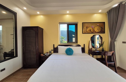 Hoa Lu Hotel | Le Grande's Home & Tamcoc Retreat